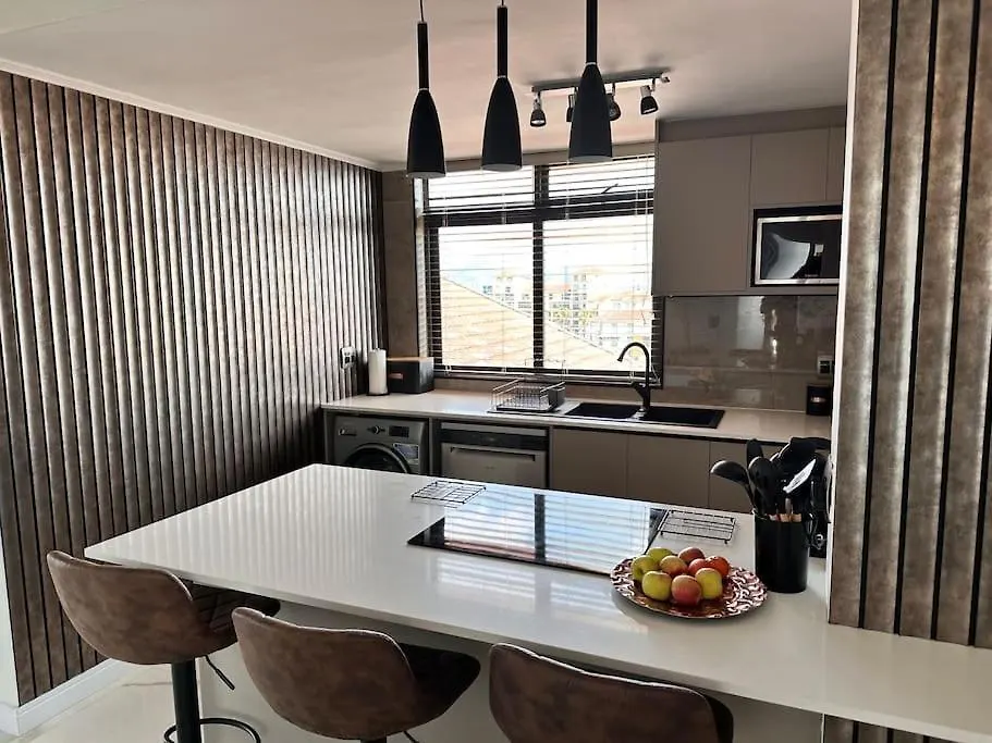 30% Off Designer Penthouse - Backup Power - Cape Town Διαμέρισμα 0*,  Νότια Αφρική