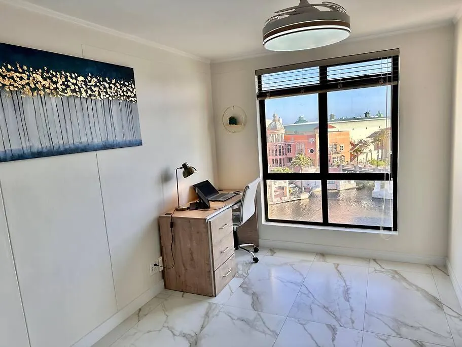 30% Off Designer Penthouse - Backup Power - Cape Town Διαμέρισμα